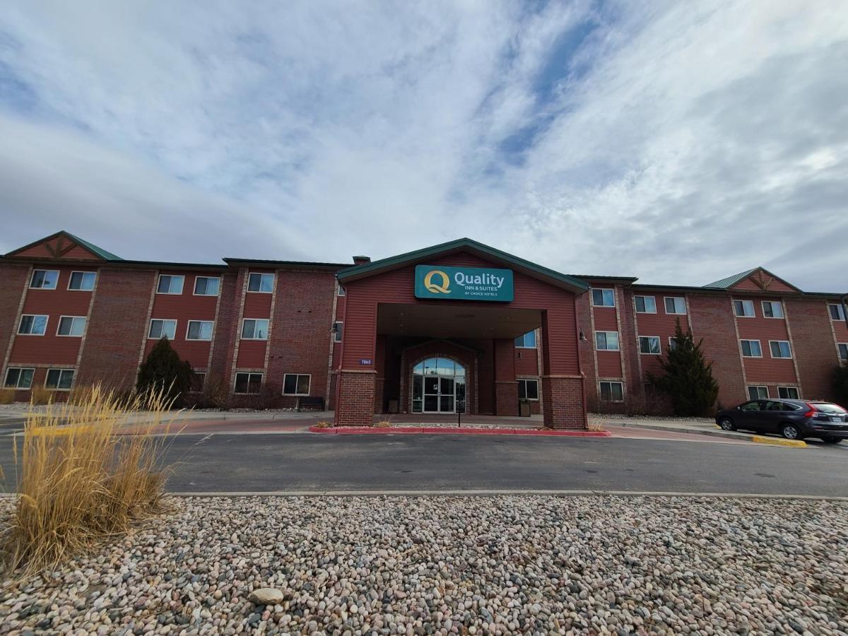 Quality Inn & Suites Wellington - Fort Collins Bagian luar foto
